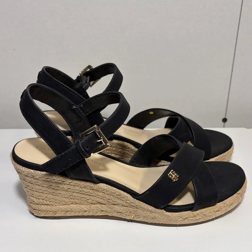 Tommy Hilfiger Black and Tan Wedge Sandals - Picture 1 of 8